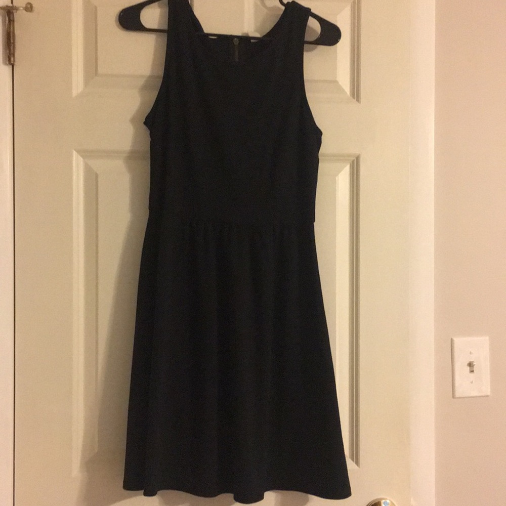 Old navy black poly blend dress